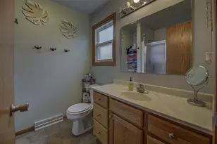 126 Deanna Dr, Janesville, WI 53536 - Photo 12