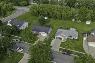 126 Deanna Dr, Janesville, WI 53536 - Photo 24