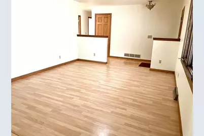 2654 20th Avenue, Monroe, WI 53566 - Photo 6