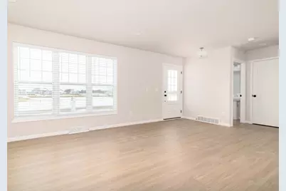 1833 Waverly Way, Sun Prairie, WI 53590 - Photo 2