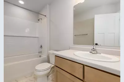 6401 Prairie Wood Drive, Mcfarland, WI 53558 - Photo 12