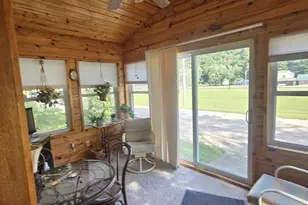 401 Spencer St, Woodman,  53827 - Photo 12