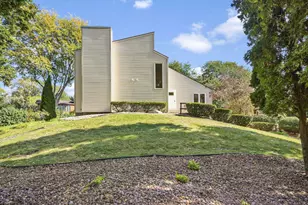 517 Isle Royal Dr, Madison, WI 53705 - Photo 26