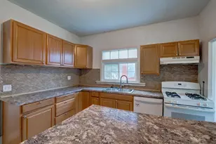 903 W Conger St, Whitewater, WI 53190 - Photo 14