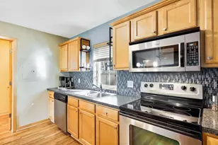 2272 N Rusk Ave, Madison, WI 53713 - Photo 2