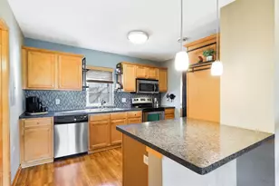 2272 N Rusk Ave, Madison, WI 53713 - Photo 10