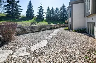 N35W23701 Auburn Ct, Pewaukee, WI 53072 - Photo 50