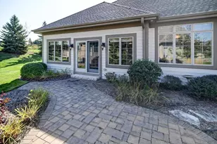 N35W23701 Auburn Ct, Pewaukee, WI 53072 - Photo 46