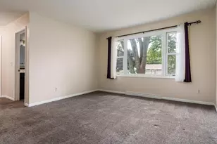 2066 S Masters St, Beloit, WI 53511 - Photo 12