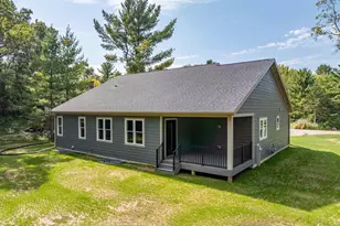 914 Marcy Ct, Wisconsin Dells, WI 53965 - Photo 6