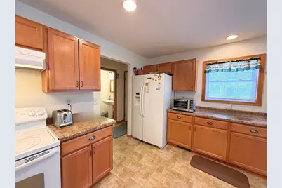 1337 Chicago Court, Friendship, WI 53934 - Photo 8