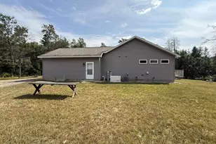 1337 Chicago Ct, Friendship, WI 53934 - Photo 4