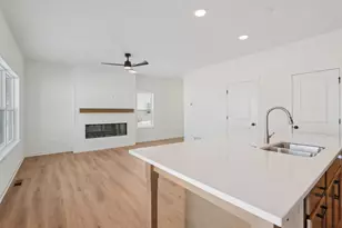 3173 Drumlin Rdg Dr, Cottage Grove, WI 53527 - Photo 6