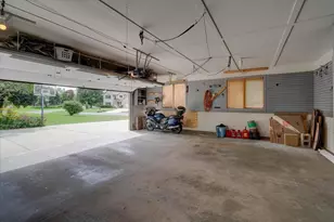 5834 Persimmon Dr, Fitchburg, WI 53711 - Photo 86