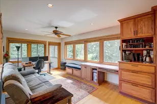 5834 Persimmon Dr, Fitchburg, WI 53711 - Photo 28