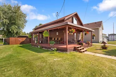 154 E Main Street, Wautoma, WI 54982 - Photo 2