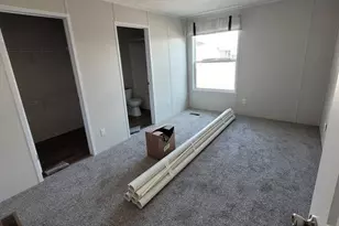 10211 W Greenfield Ave, West Allis, WI 53214 - Photo 10