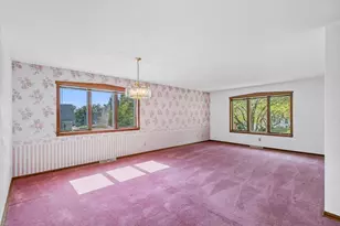 414 S Wisconsin St, Mineral Point, WI 53565 - Photo 16