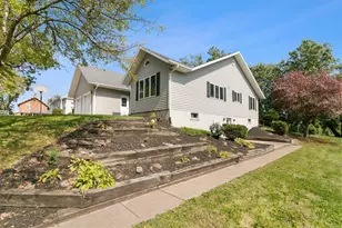 414 S Wisconsin St, Mineral Point, WI 53565 - Photo 50