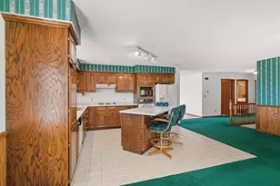 414 S Wisconsin St, Mineral Point, WI 53565 - Photo 8