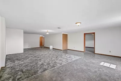 414 S Wisconsin Street, Mineral Point, WI 53565 - Photo 36