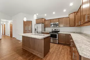 390 Meadow Ln, Columbus, WI 53925 - Photo 8