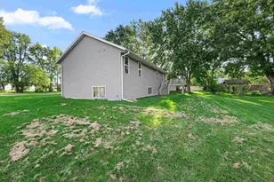 390 Meadow Ln, Columbus, WI 53925 - Photo 28