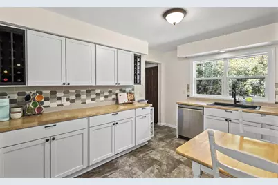 6064 Vroman Road, Fitchburg, WI 53593 - Photo 14