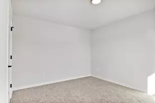 380-388 Lilac Ln, Stoughton, WI 53589 - Photo 26