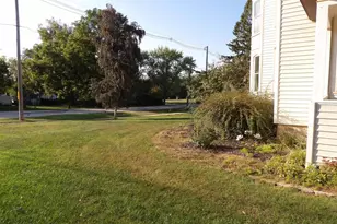 330 W Main St, Princeton, WI 54968 - Photo 8