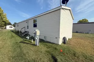 2701 E Main St, Reedsburg, WI 53959 - Photo 20