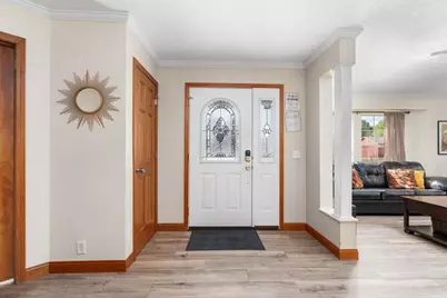 272 Oakbrook Drive, Lake Delton, WI 53965 - Photo 4