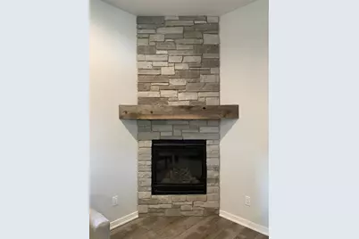 125 Nature's Trail, Fall River, WI 53932 - Photo 10