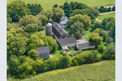 1610 Town Hall Road, Beloit, WI 53511 - Photo 40