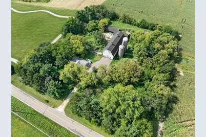 1610 Town Hall Road, Beloit, WI 53511 - Photo 36