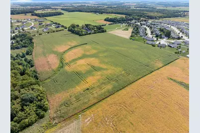 1610 Town Hall Road, Beloit, WI 53511 - Photo 18