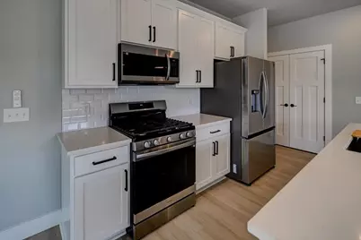 1520 Palm Grass Way, Stoughton, WI 53589 - Photo 4