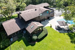 2329 Summit Dr, Janesville, WI 53548 - Photo 52