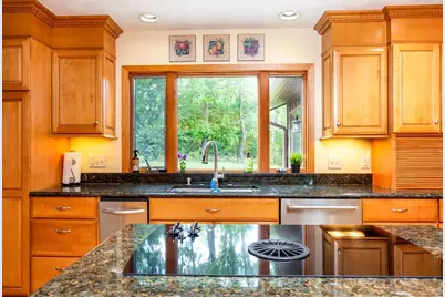 2329 Summit Drive, Janesville, WI 53548 - Photo 6