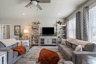 4133 Great Bridge Dr, DeForest, WI 53532 - Photo 6