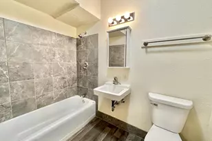 430 Harrison Ave, Beloit, WI 53511 - Photo 20