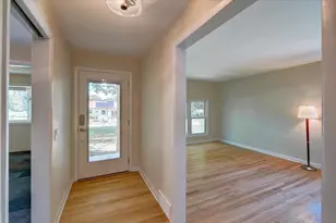 401 Merrill Crest Dr, Madison, WI 53705 - Photo 14