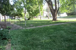 608 Lavalle St, Reedsburg, WI 53959 - Photo 52