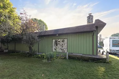 212 Janesville Avenue, Fort Atkinson, WI 53538 - Photo 6