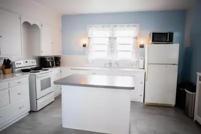 115 E Main Street, Janesville, WI 53536 - Photo 6