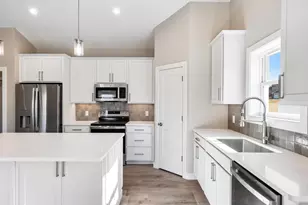 754 Kensington Dr, Ripon, WI 54971 - Photo 16