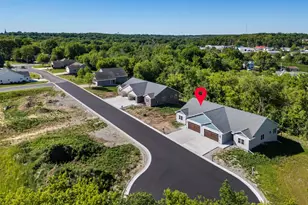 754 Kensington Dr, Ripon, WI 54971 - Photo 1