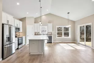 754 Kensington Dr, Ripon, WI 54971 - Photo 12