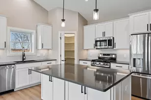 742 Kensington Dr, Ripon, WI 54971 - Photo 16