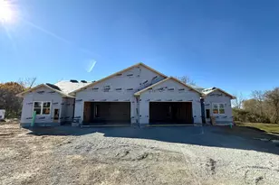 742 Kensington Dr, Ripon, WI 54971 - Photo 1